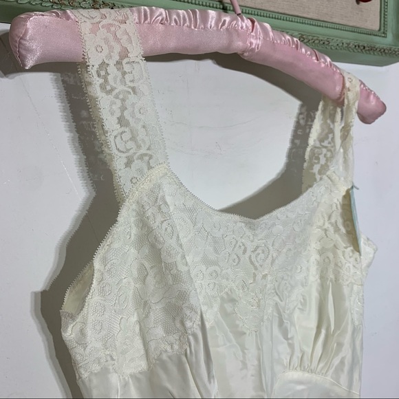 Vintage new with tag lady Lynne stretch lace slip dress ivory 32 medium - Picture 2 of 9